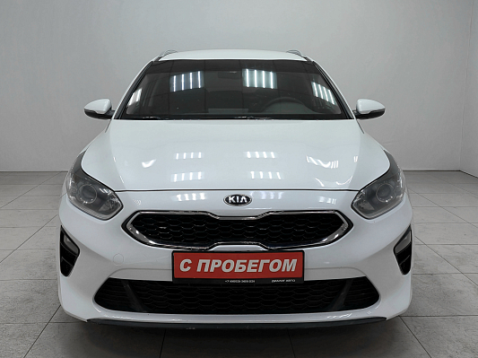 Kia Ceed Prestige, 2020 года, пробег 162115 км