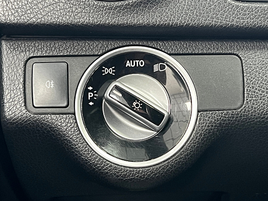 Mercedes-Benz C-Класс, 2011 года, пробег 217000 км