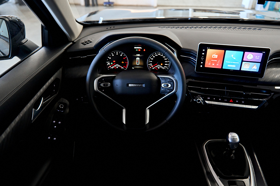 Haval Jolion Комфорт, черный