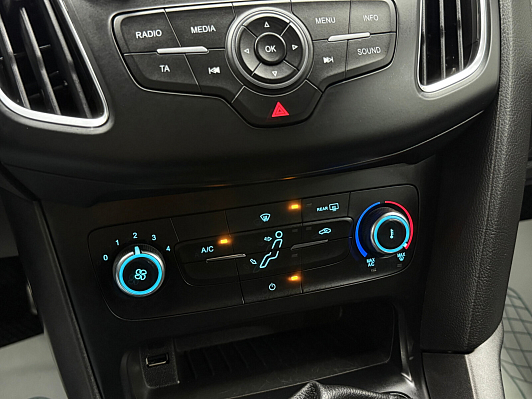 Ford Focus Ambiente, 2016 года, пробег 151478 км