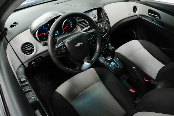 Chevrolet Cruze LS, 2011 года, пробег 188000 км