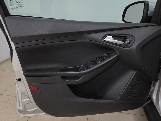Ford Focus SYNC Edition, 2017 года, пробег 64786 км