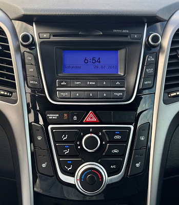 Hyundai i30 Classic, 2013 года, пробег 216013 км