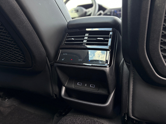 Geely Monjaro, 2024 года, пробег 68450 км