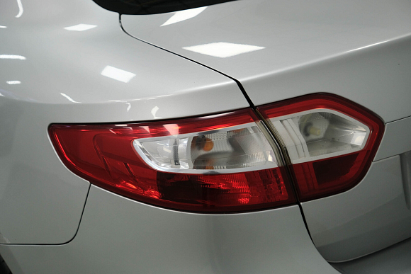 Renault Fluence, 2012 года, пробег 273000 км