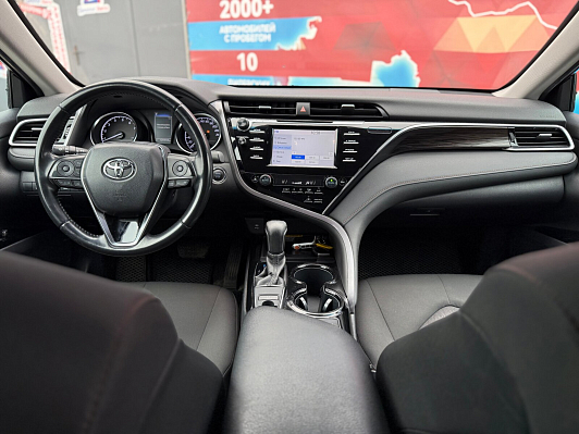 Toyota Camry Элеганс Safety, 2019 года, пробег 128500 км