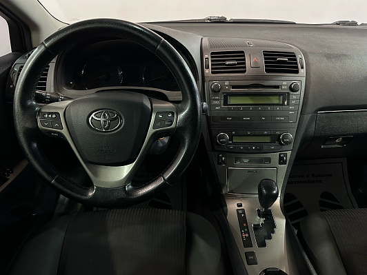 Toyota Avensis, 2009 года, пробег 204669 км