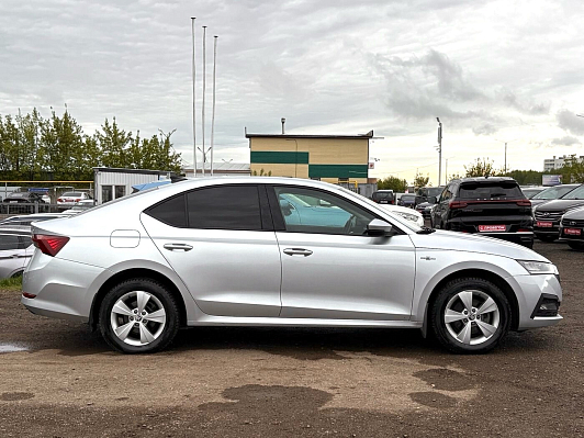 Skoda Octavia Ambition Plus, 2021 года, пробег 52509 км