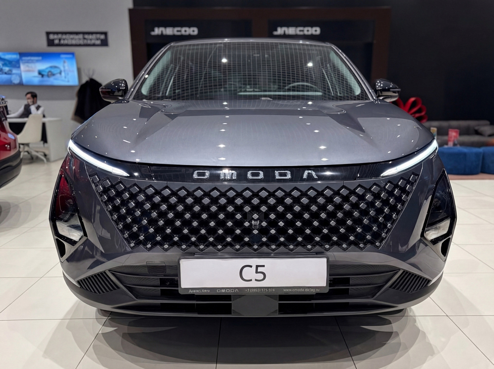 Omoda C5 Актив, серый