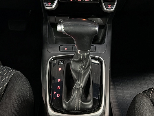 Kia Rio Premium, 2019 года, пробег 174000 км