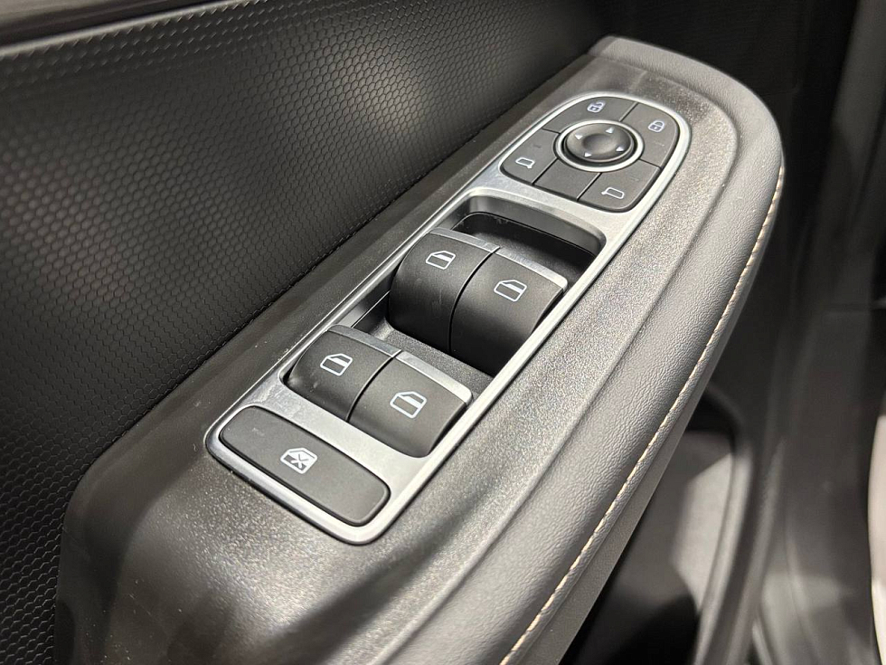 Omoda C5 Стиль, серый