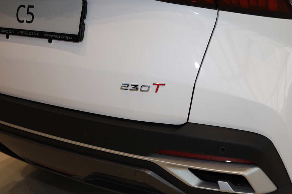 Omoda C5 Стиль (2024), белый