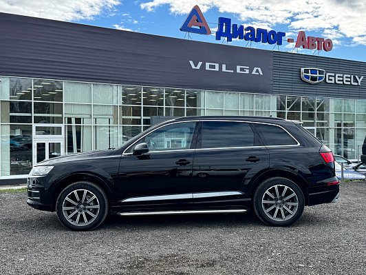 Audi Q7 Business, 2017 года, пробег 292164 км