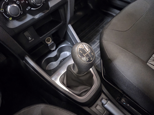 Lada (ВАЗ) XRAY Comfort, 2018 года, пробег 148000 км