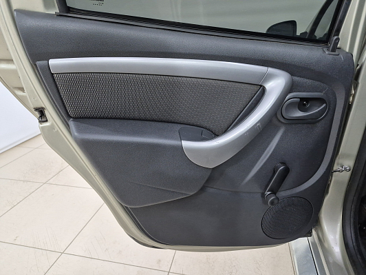 Renault Duster Expression, 2013 года, пробег 203203 км