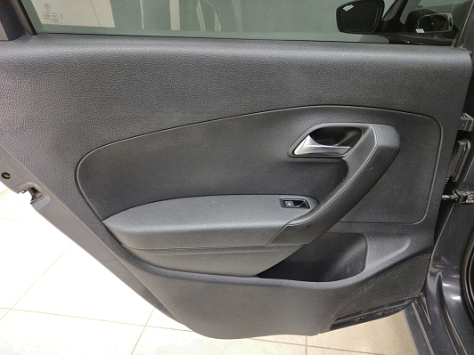 Volkswagen Polo Trendline, 2013 года, пробег 174869 км
