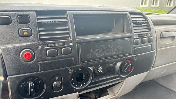 ГАЗ ГАЗель (3302), 2005 года, пробег 197950 км