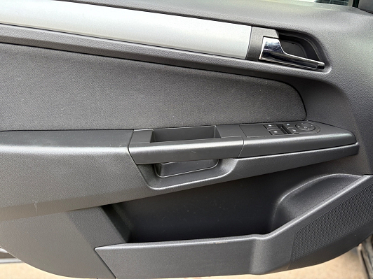 Opel Astra Cosmo, 2012 года, пробег 195672 км