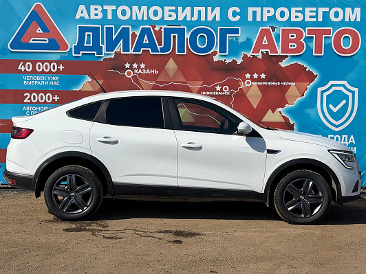 Renault Arkana Life, 2021 года, пробег 58288 км