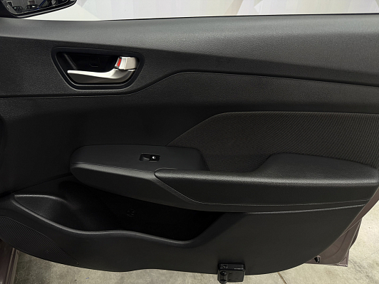 Hyundai Solaris Comfort, 2019 года, пробег 70113 км
