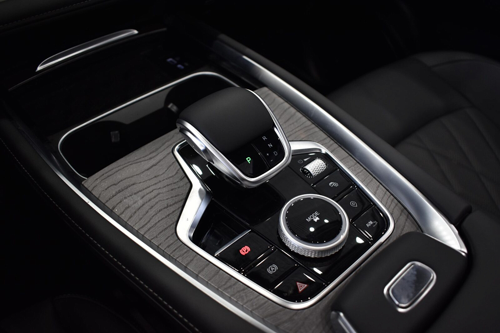 Chery Tiggo 8 Pro Max Ultimate 4WD, белый