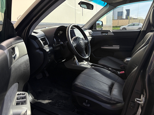 Subaru Forester 2.5XS (VR), 2010 года, пробег 197193 км