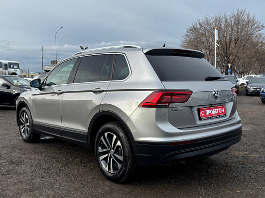 Volkswagen Tiguan CONNECT PLUS, 2019 года, пробег 130000 км