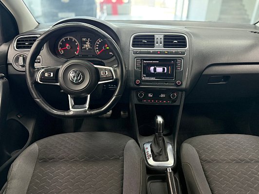 Volkswagen Polo Football Edition, 2018 года, пробег 219069 км