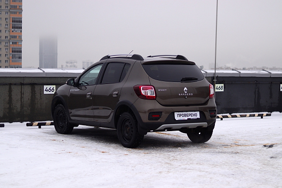 Renault Sandero Stepway Drive, 2019 года, пробег 66000 км