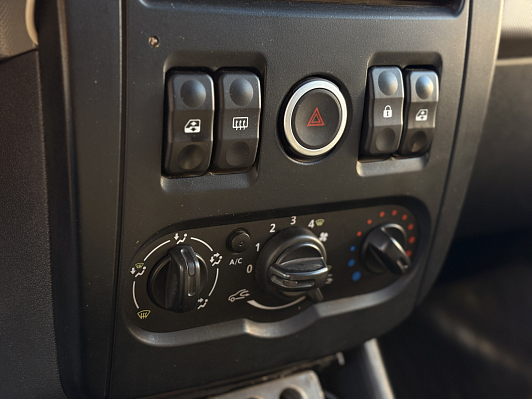 Lada (ВАЗ) Largus Luxe Prestige Glonass (5 мест) (2018-2019), 2019 года, пробег 122634 км