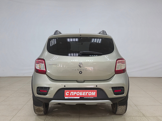 Renault Sandero, 2016 года, пробег 203270 км