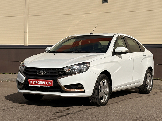 Lada (ВАЗ) Vesta Luxe Multimedia (2018-2019), 2017 года, пробег 174427 км