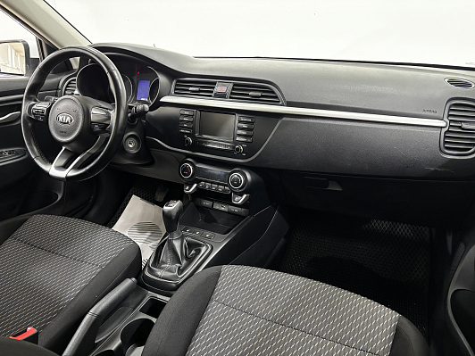 Kia Rio Luxe, 2017 года, пробег 202208 км