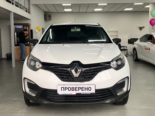 Renault Kaptur Life, 2018 года, пробег 106834 км