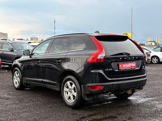 Volvo XC60 Kinetic, 2012 года, пробег 234700 км
