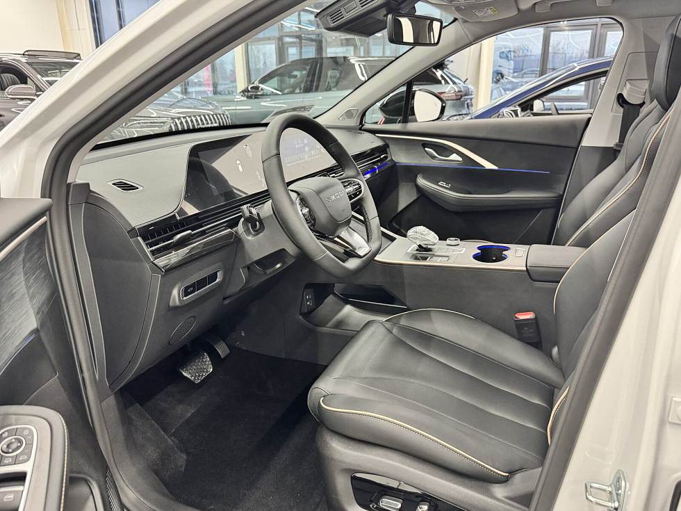 Omoda C5 Lifestyle, белый