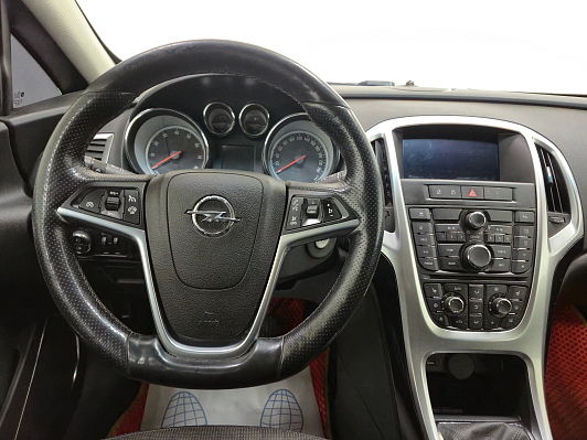 Opel Astra Sport, 2014 года, пробег 195819 км