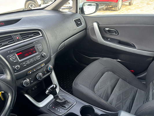 Kia Ceed Comfort, 2015 года, пробег 198837 км