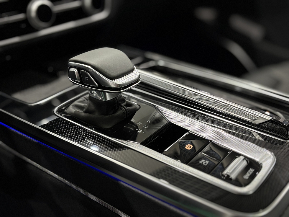 Hongqi HS3 Comfort, голубой