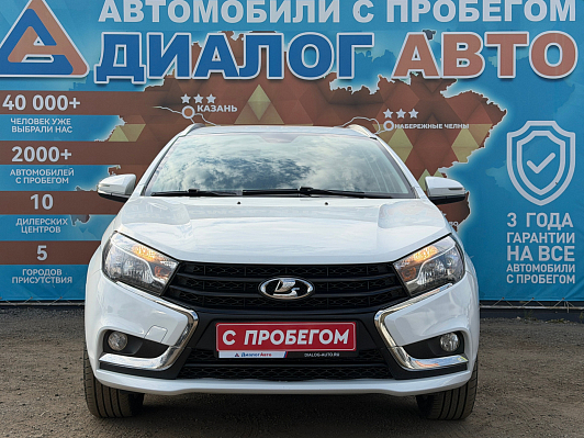 Lada (ВАЗ) Vesta Luxe Prestige (2019-2021), 2020 года, пробег 62000 км