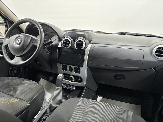 Renault Logan, 2011 года, пробег 181404 км
