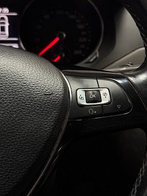 Volkswagen Jetta Comfortline, 2018 года, пробег 179000 км