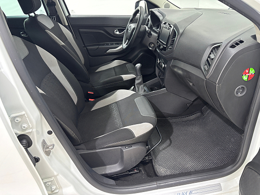 Lada (ВАЗ) XRAY Luxe Prestige, 2017 года, пробег 184786 км