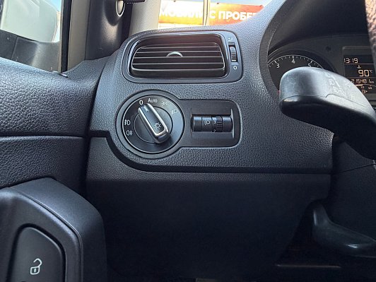 Volkswagen Polo Trendline, 2016 года, пробег 215473 км