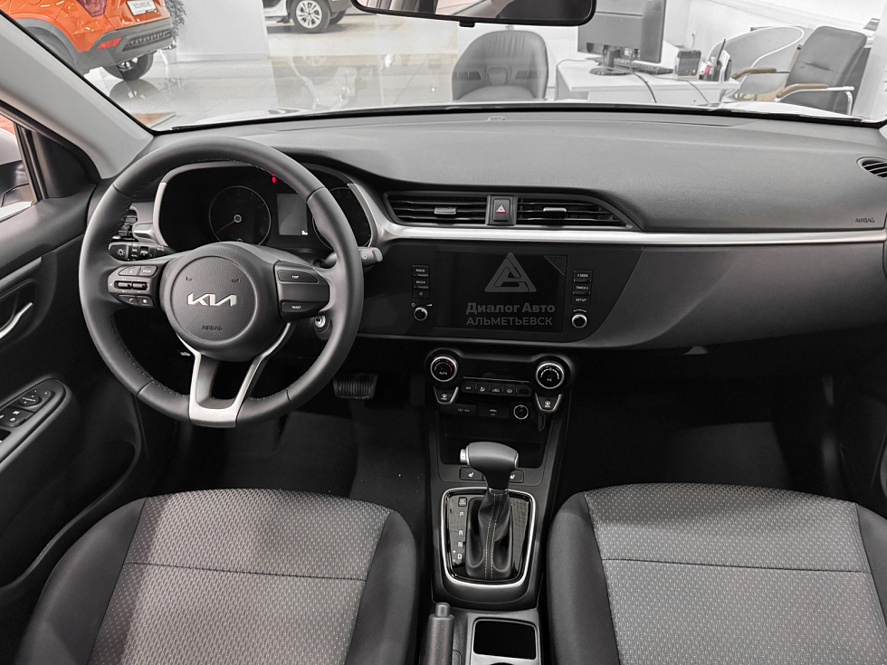 Solaris KRS Luxe AV, серебряный