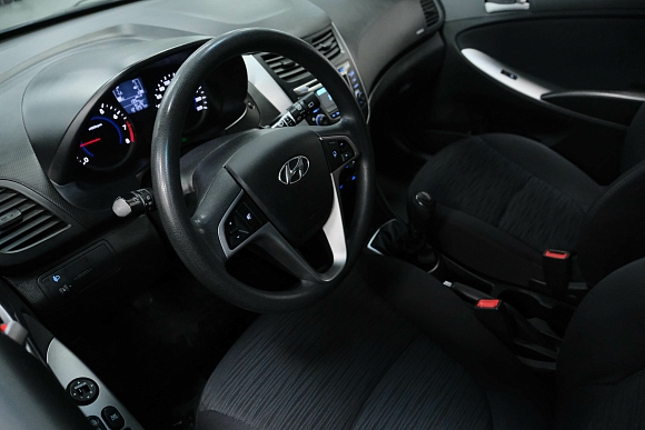 Hyundai Solaris Comfort, 2015 года, пробег 121000 км