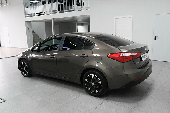 Kia Cerato Comfort, 2013 года, пробег 215000 км