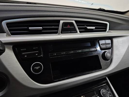 Geely Atlas Standard, 2020 года, пробег 100024 км