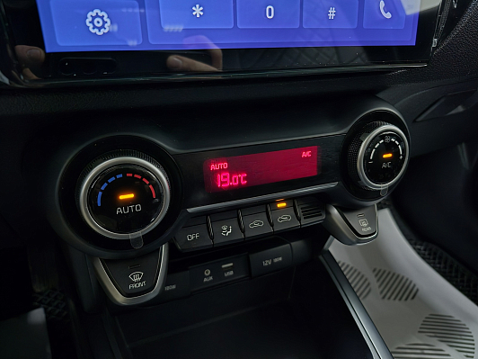 Kia Rio Comfort, 2017 года, пробег 72000 км