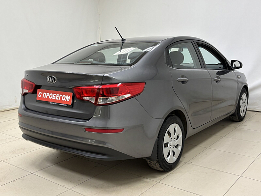 Kia Rio Luxe, 2015 года, пробег 130647 км